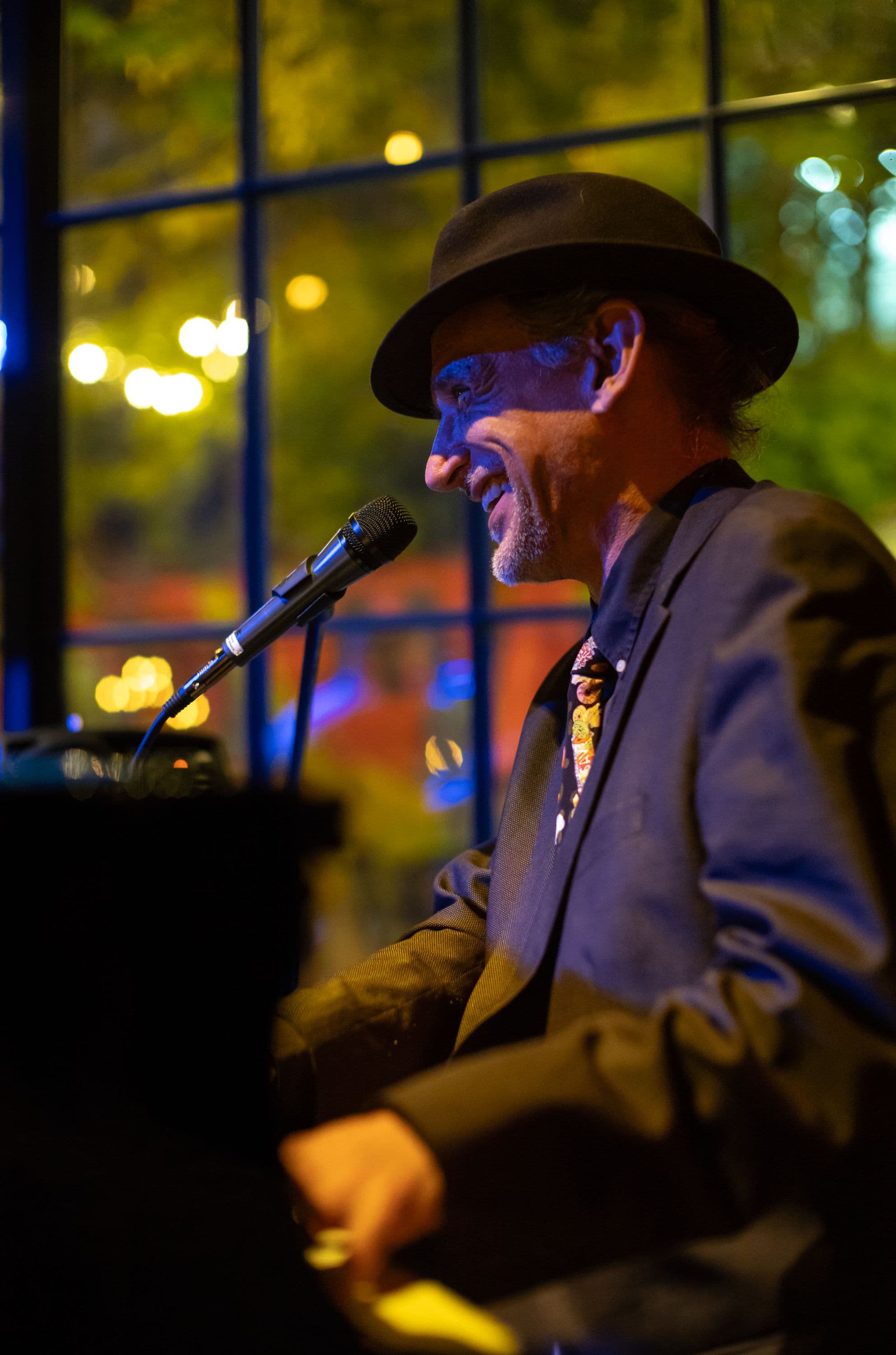 The Bradley Williams Quartet : featuring pianist & musical director, Bradley Williams, Arman Singalong, Tenor Sax, and Dan DeLorenzo, Bass