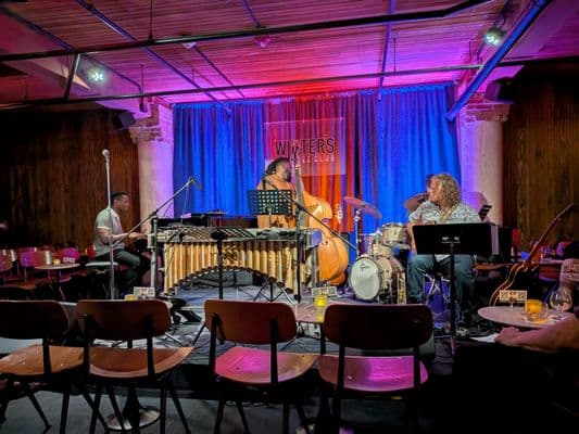 Winter's Jazz Club